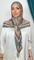 Load image into Gallery viewer, Square Hijab Mosaic

