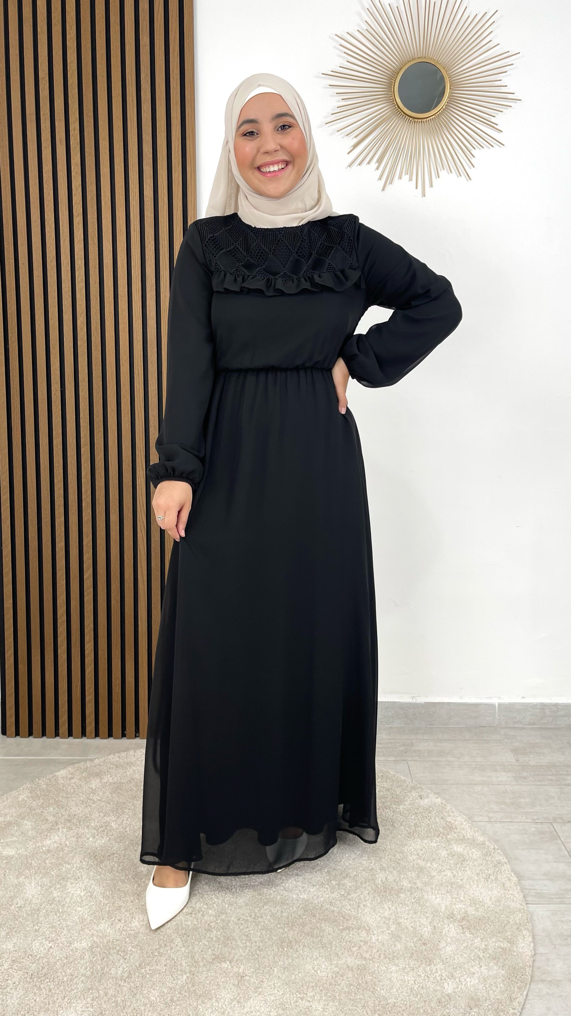 Jolie dress nero,vestito nero, maniche larghe, stretto in vita, Hijab, chiffon 