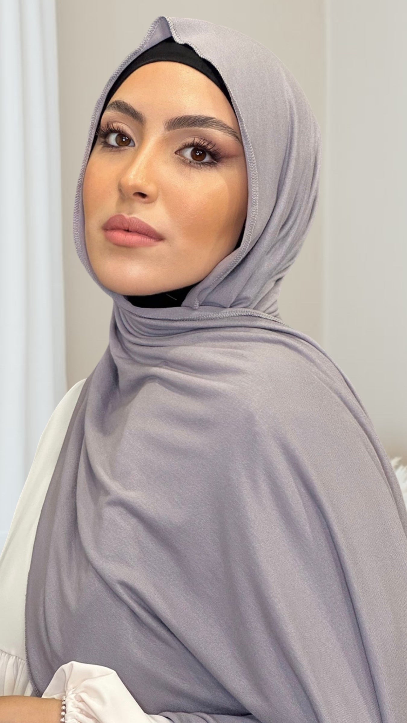 Hijab Jersey grigio silver-orlo Flatlock - Hijab Paradise Hijab, chador, velo, turbante, foulard, copricapo, musulmano, islamico, sciarpa, 