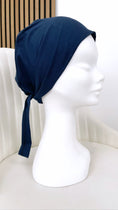 Load image into Gallery viewer, Cuffia lacci cotone chiusa, Hijab paradise blu
