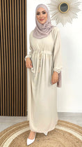 Load image into Gallery viewer, Vestito lungo, laccio sul fianco, Hijab Paradise, Hijab, modest dress, tacchi bianchi
