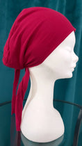 Load image into Gallery viewer, Cuffia lacci cotone chiusa, Hijab paradise rossa
