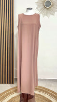 Load image into Gallery viewer, Sotto abaya, lunga, islamic dress, Hijab Paradise, rosa smanicata
