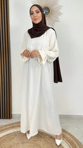 Load image into Gallery viewer, Abaya, lunga, vestito largo, Hijab Paradise, jersey Hijab, tacchi, dettaglio manica
