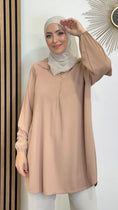 Load image into Gallery viewer, Tunica modest, hijab, donna musulmana, Hijab Paradise, tunica beige, modest hijab
