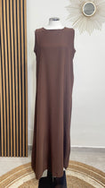 Cargar la imagen en la vista de la galería, Sotto abaya, lunga, islamic dress, Hijab Paradise, marrone

