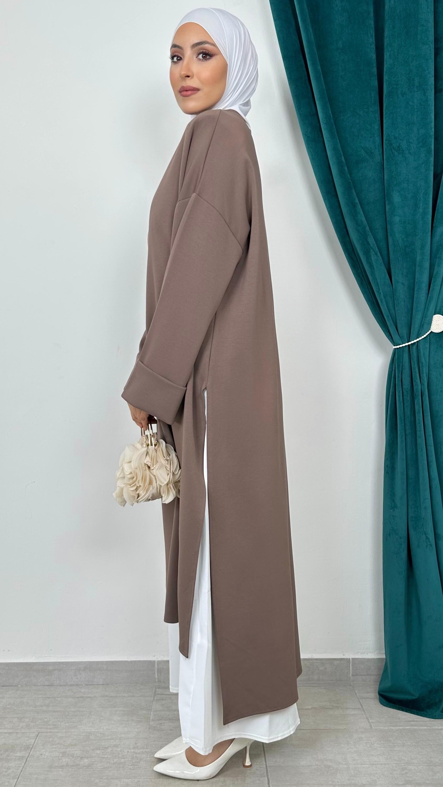 Long sweatshirt with pocket