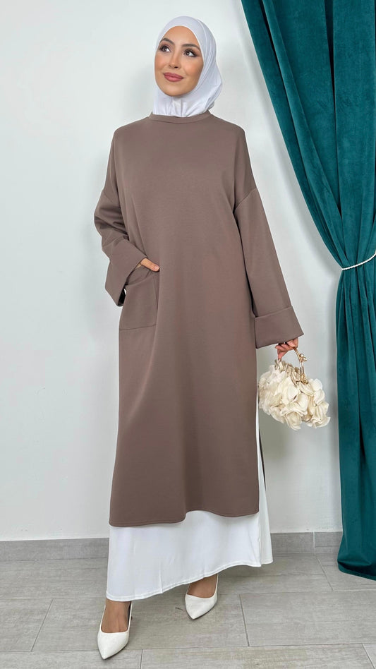 Long sweatshirt with pocket