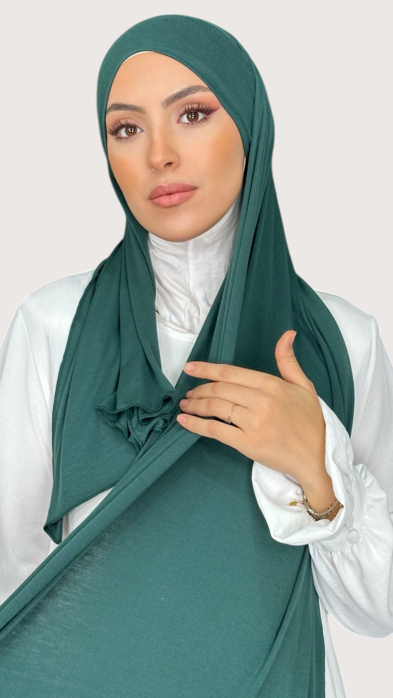 Hijab Pronto viscosa con cuffia