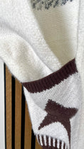 Carica l'immagine nel visualizzatore della galleria, Cardigan Star Cozy Knit
