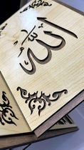 Carica l'immagine nel visualizzatore della galleria, Leggio porta corano - Hijab Paradise - leggio in legno
