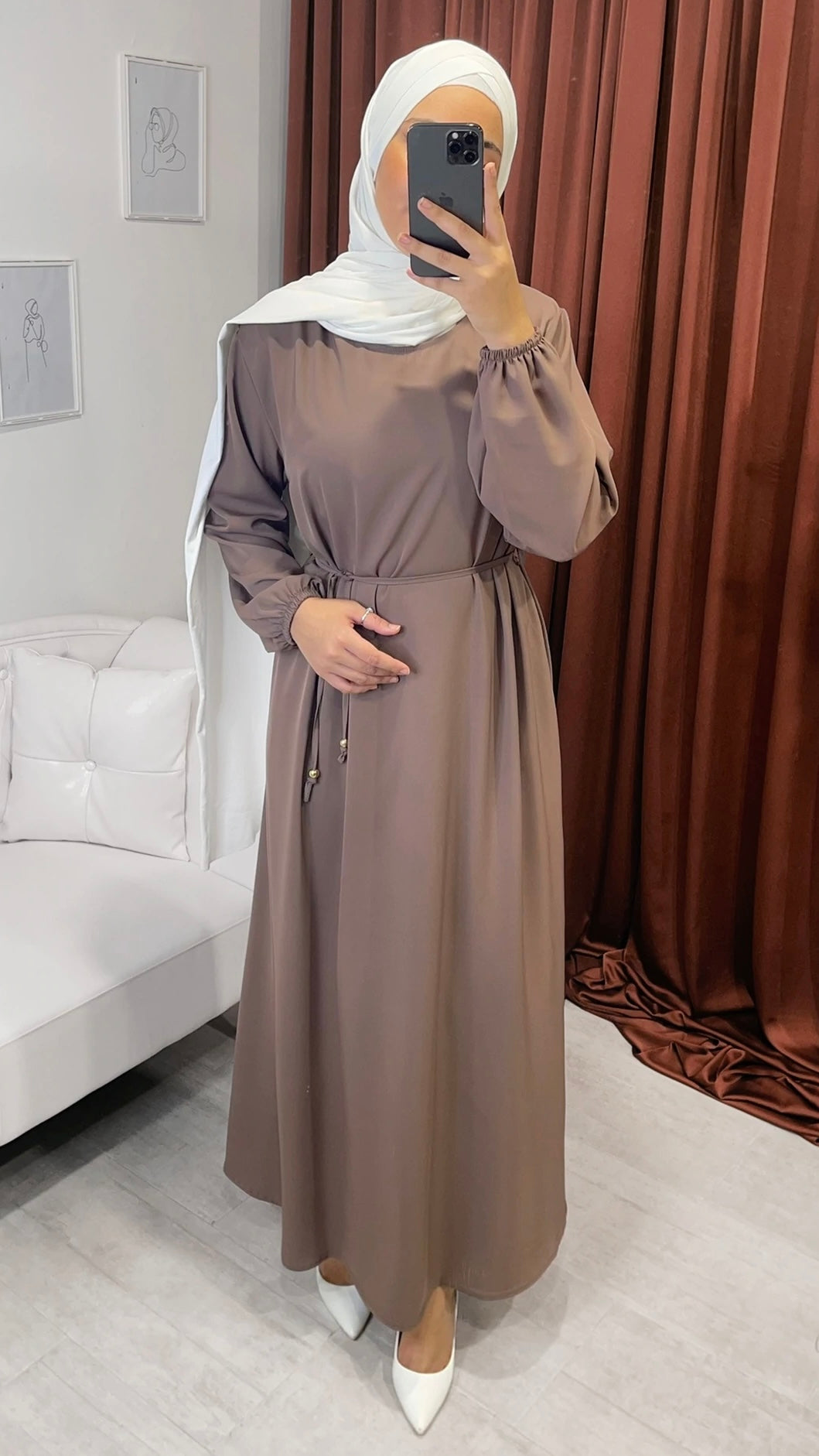 Vestito, abaya, semplice, colore unico, cintutino in vita, polsi arricciati, donna islamica, modest dress , Hijab Paradise, antracide, hijab bianco