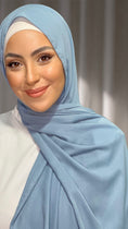 Load image into Gallery viewer, Hijab, chador, velo, turbante, foulard, copricapo, musulmano, islamico, sciarpa, Hijab Glowy Crepe Celeste pastello

