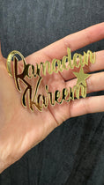 Carica l'immagine nel visualizzatore della galleria, Ramadan kareem scritta oro - con adesivo - attacca ovunque- addobbo ramadan - hijab Paradise 

