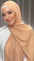 Cargar la imagen en la vista de la galería, Hijab, chador, velo, turbante, foulard, copricapo, musulmano, islamico, sciarpa, Hijab Glowy Crepe Sabbia
