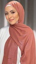 Carica l'immagine nel visualizzatore della galleria, Hijab, chador, velo, turbante, foulard, copricapo, musulmano, islamico, sciarpa, Hijab Glowy Crepe Rubicondo
