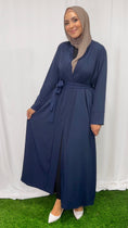 Load image into Gallery viewer, Kimono, aperto, tinta unita, Hijab Paradise, cintura in vita, maniche larghe, vestito islamico, vestito modest, blu, velo beaje

