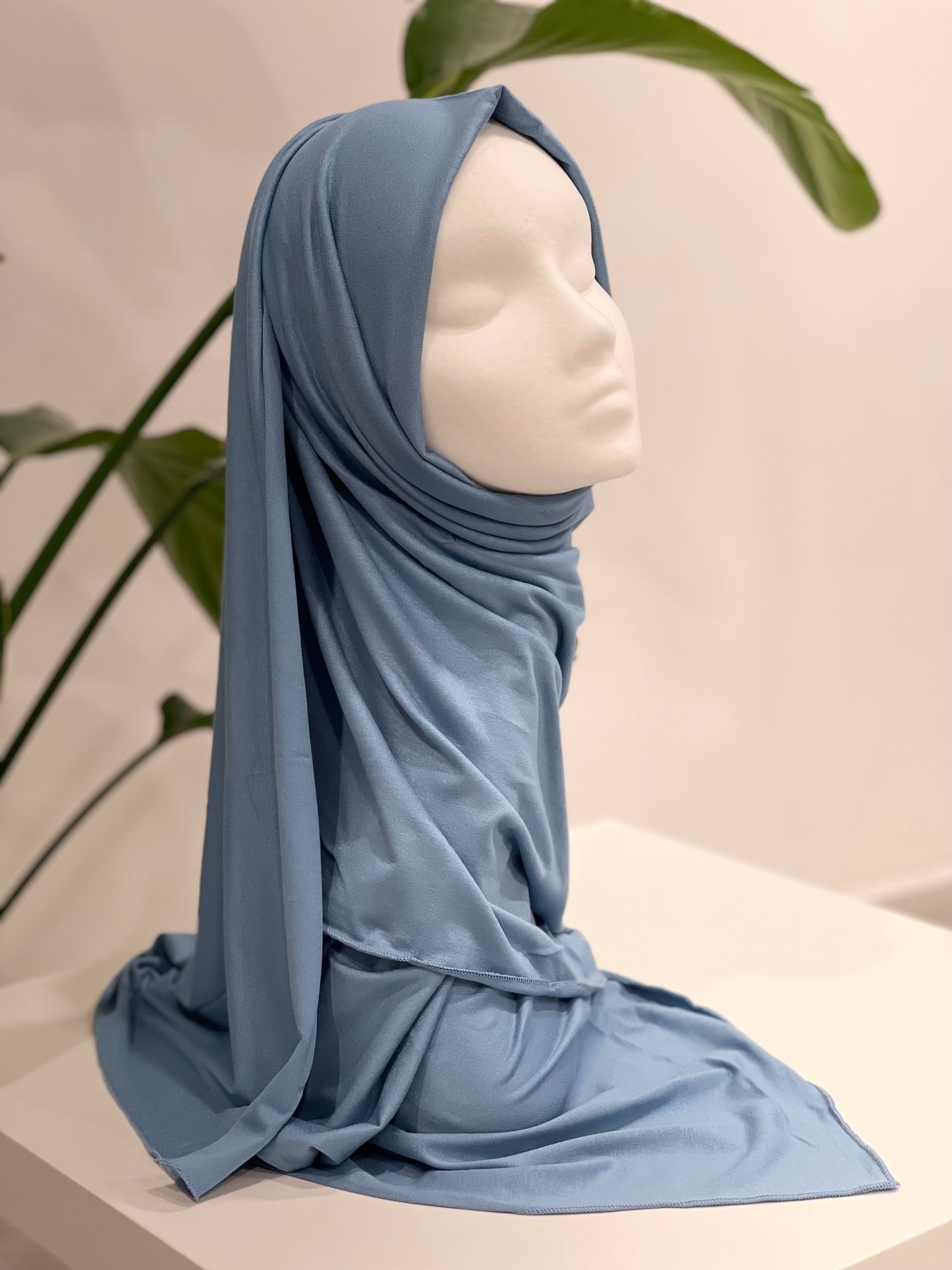 Hijab Jersey azzurro pastello-orlo Flatlock