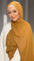 Load image into Gallery viewer, Hijab, chador, velo, turbante, foulard, copricapo, musulmano, islamico, sciarpa, Hijab Glowy Crepe Senape
