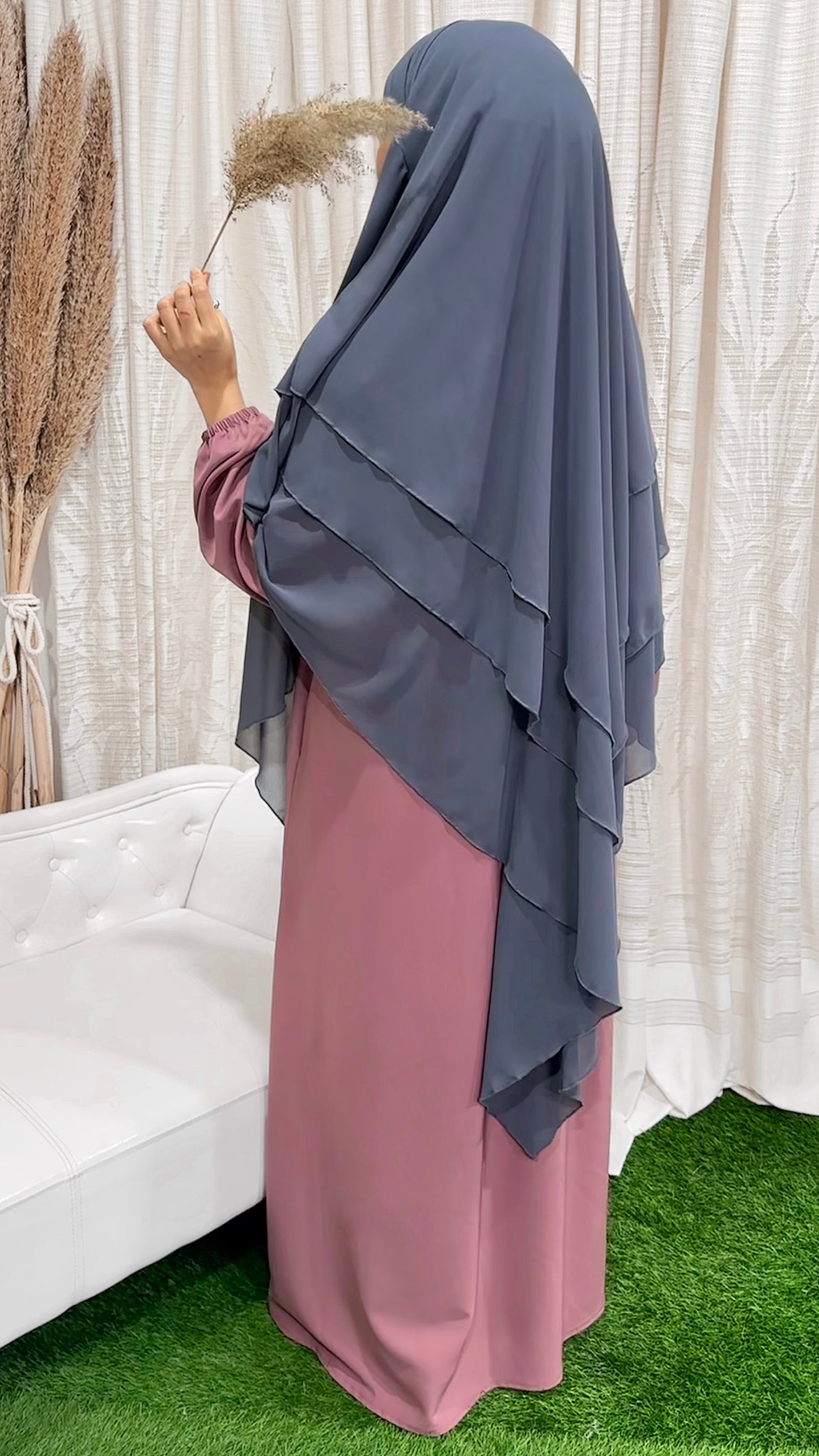 Three layers hijab grigio scuro