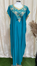 Carica l'immagine nel visualizzatore della galleria, Gandora da donna, decorazione arabeggiante, maniche corte, Hijab Paradise, azzurro
