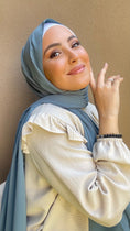 Bild in Galerie-Betrachter laden, Hijab PREMIUM CHIFFON Celeste pastello
